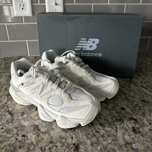 Brand New 9060 in Triple White (Big Kids 5.5/Womens 7)